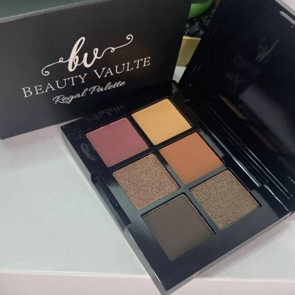 Brand New BEAUTY VAULTE Highly Pigmented Regal EYESHADOW PALETTE 10.8g / .38 Oz - Picture 6 of 10